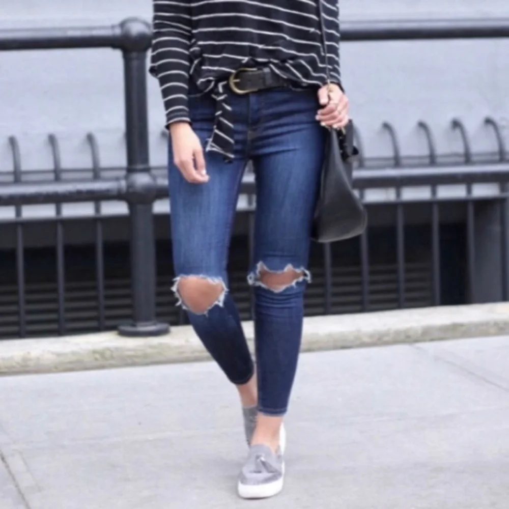 NWT Free People High Rise Busted Knee Skinny Jeans